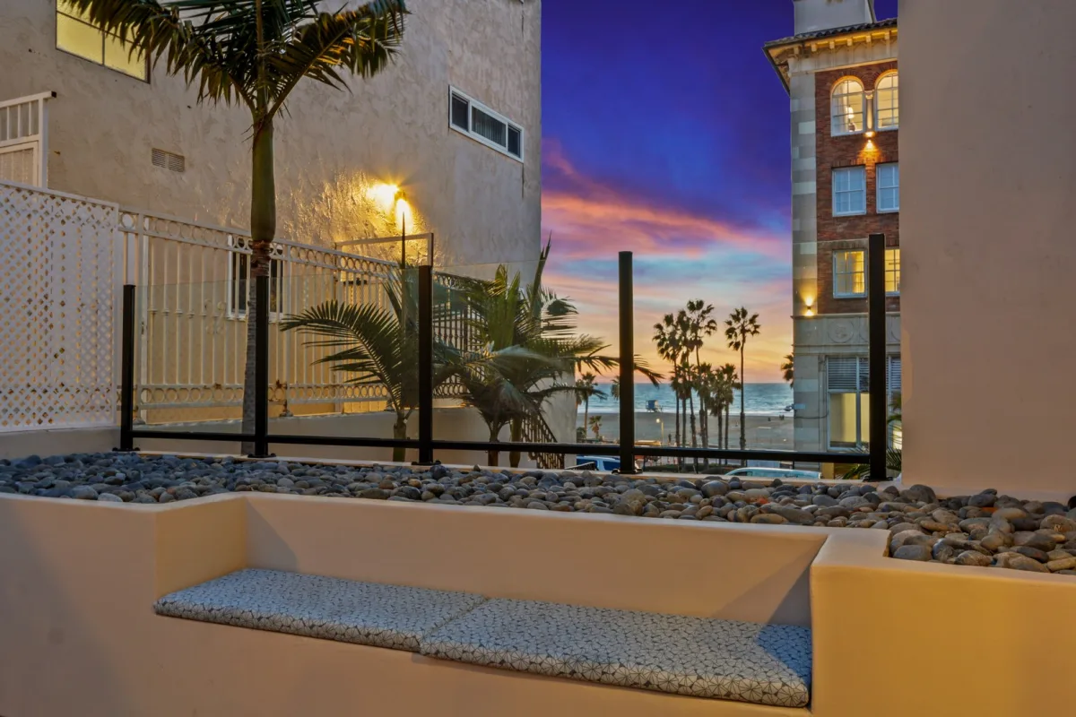 Image gallery marquee