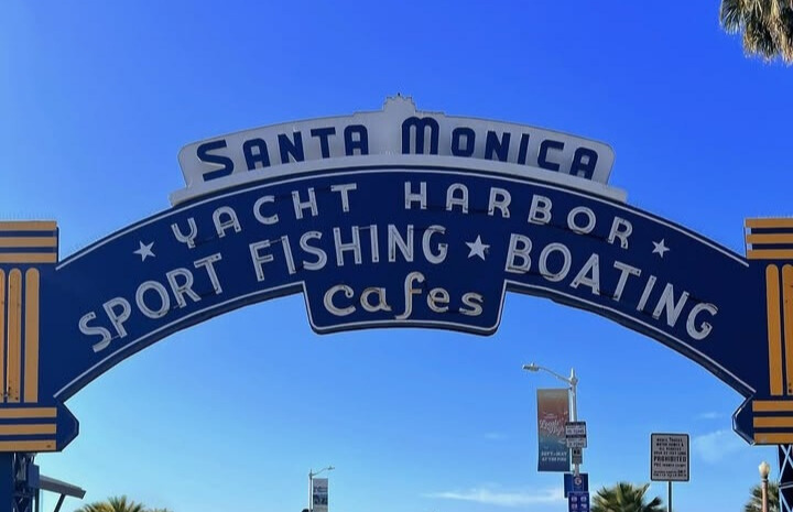 Image gallery marquee